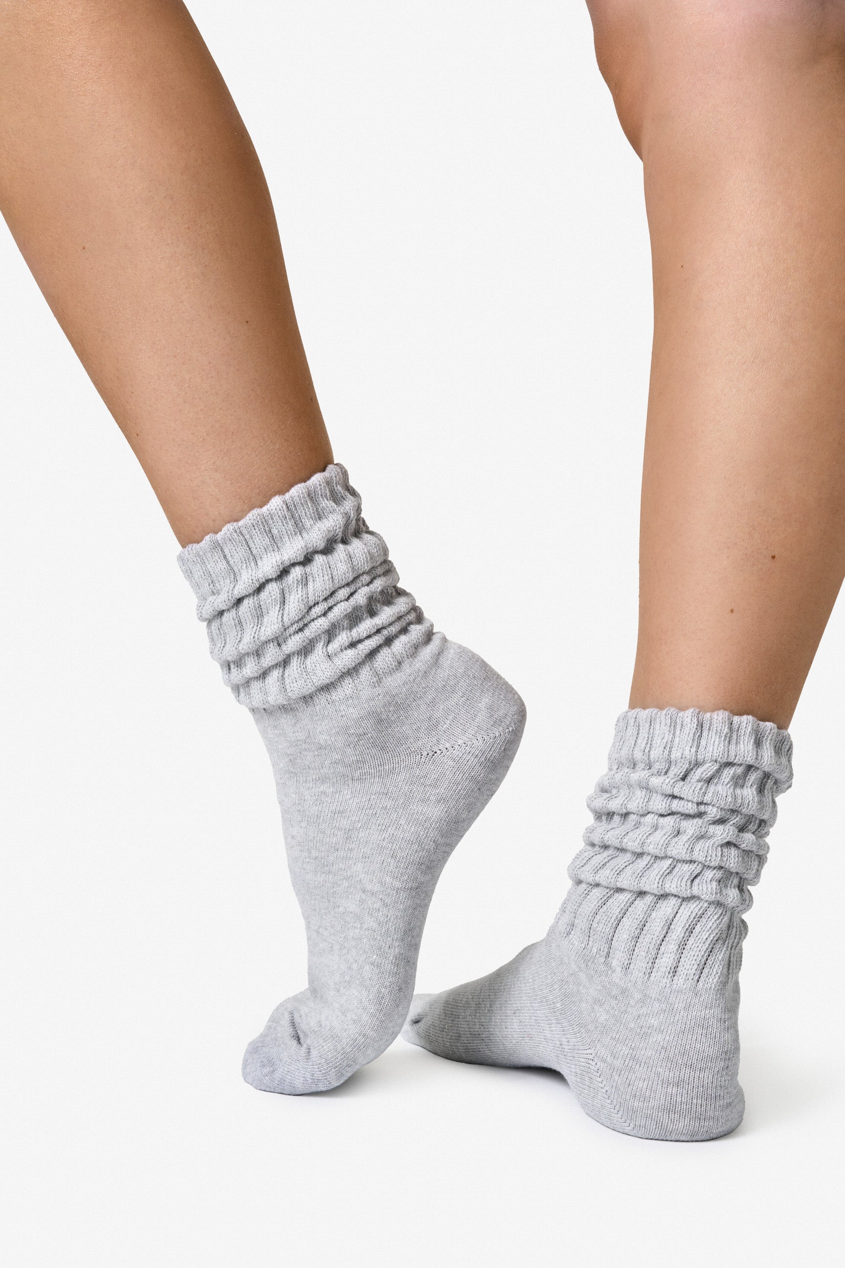 Slouchy Socks | The Athleisure Look | Combine with Tights & Shorts – Famme
